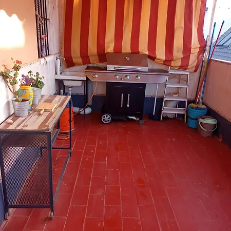 Apartment Taklaegenhet Med Stor Terass