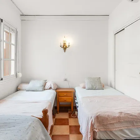 Taklaegenhet Med Stor Terass Fuengirola