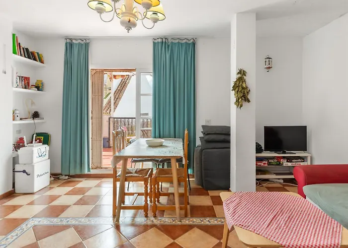 Appartement Taklaegenhet Med Stor Terass *