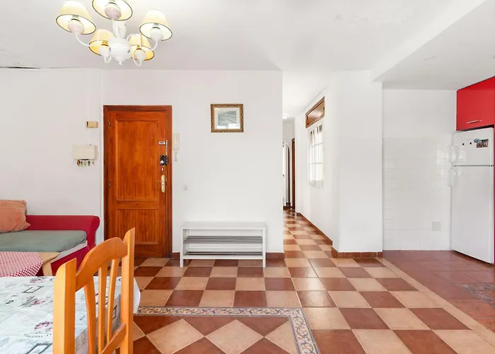 Taklaegenhet Med Stor Terass Fuengirola